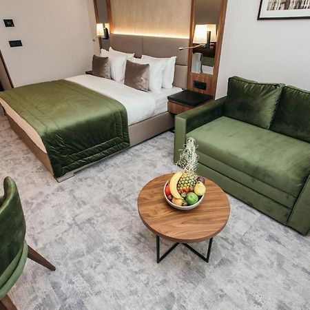 Central Point Hotel Beograd Extérieur photo