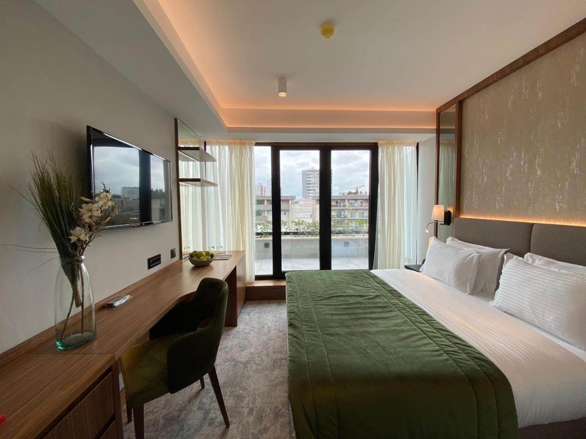Central Point Hotel Beograd Extérieur photo