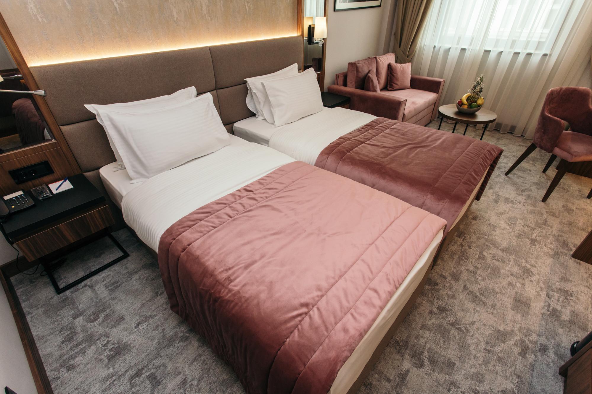 Central Point Hotel Beograd Extérieur photo