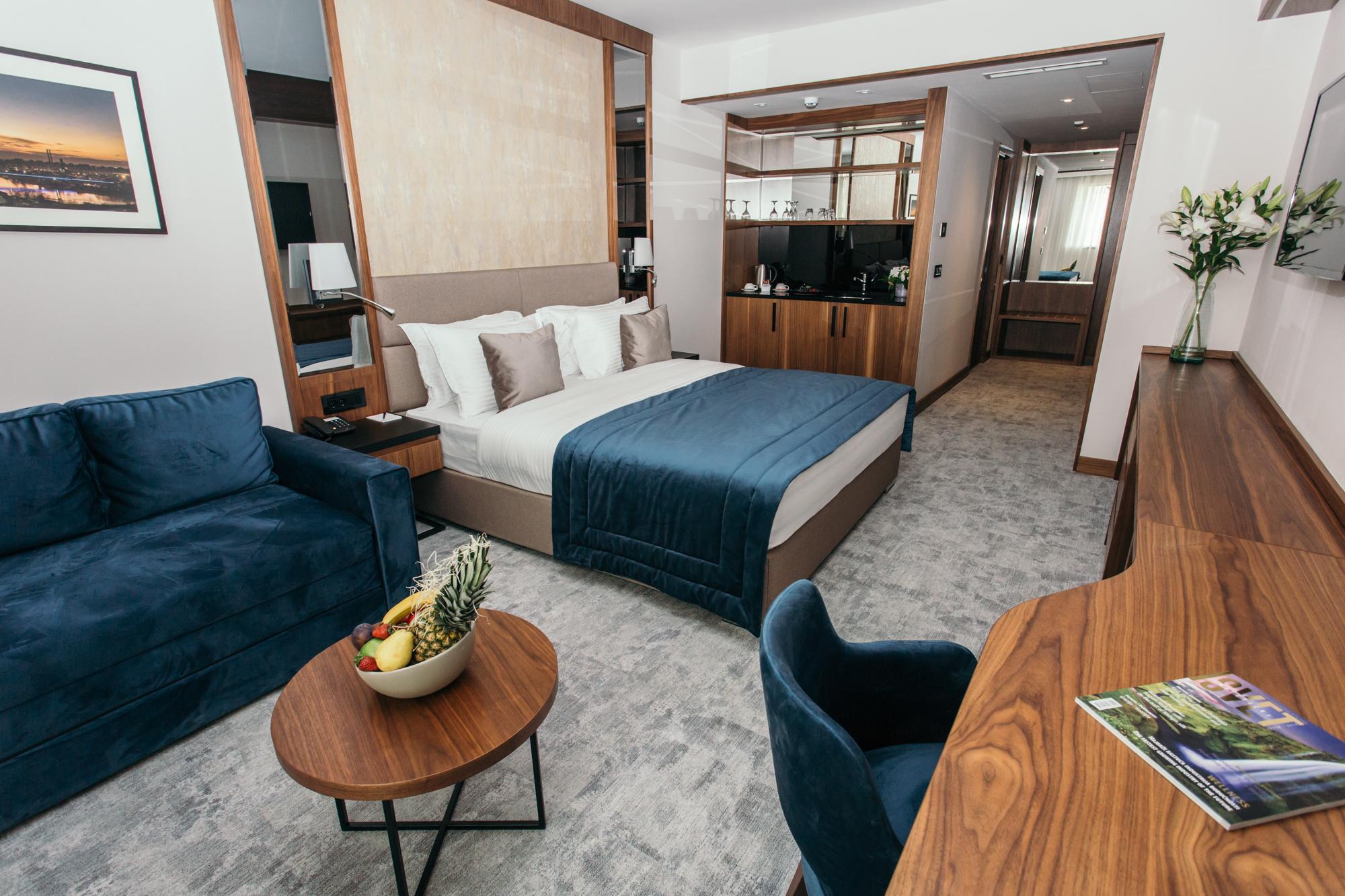 Central Point Hotel Beograd Extérieur photo