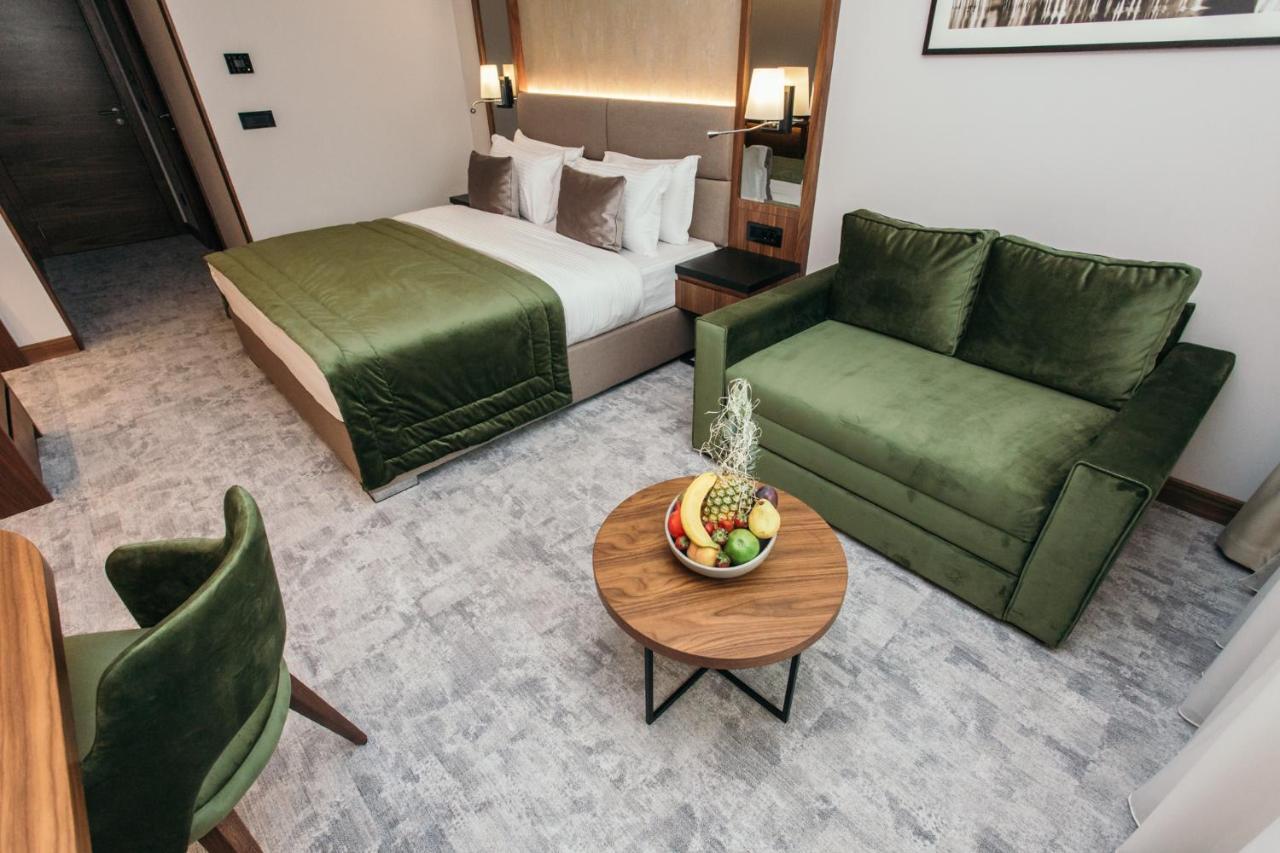 Central Point Hotel Beograd Extérieur photo